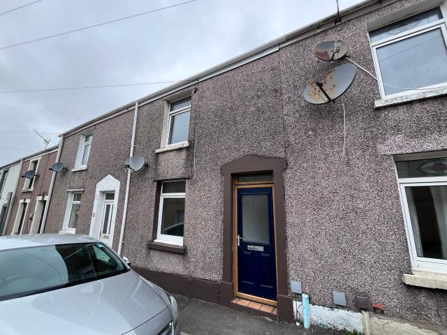 House for rent in Cwmbwrla, Nangreaves