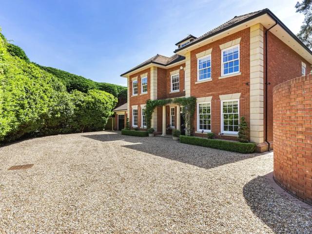House for rent in Sunninghill and Ascot, South Ascot