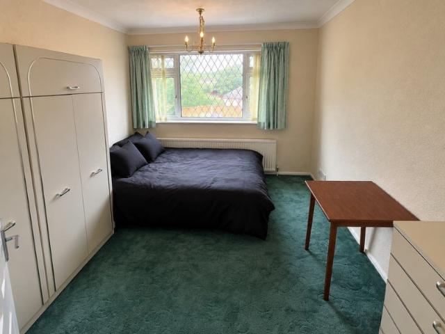 Room for rent in Woodhouse Mill, Sheffield