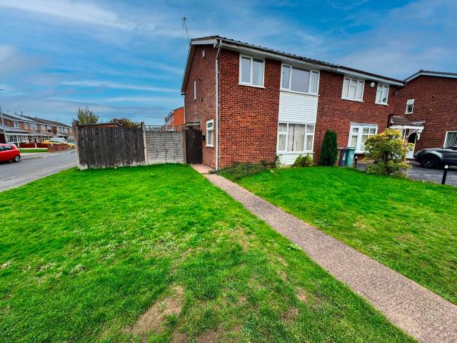 House for rent in Darlaston, Walsall