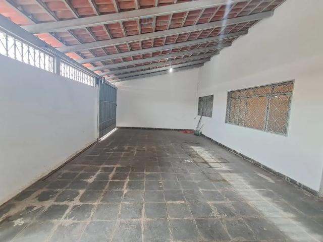 Casa aluguel em Região Geográfica Imediata do Distrito Federal, Região Integrada de Desenvolvimento do Distrito Federal e Entorno