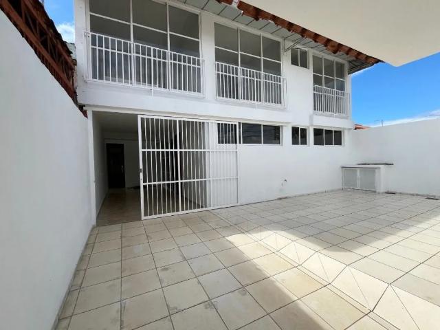 Casa aluguel em Vila Roriz, Gama