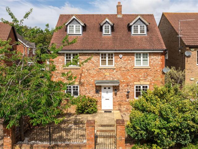 House for rent in Grange Farm, Shenley Church End