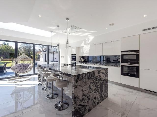 House for rent in Gerrards Cross, Denham