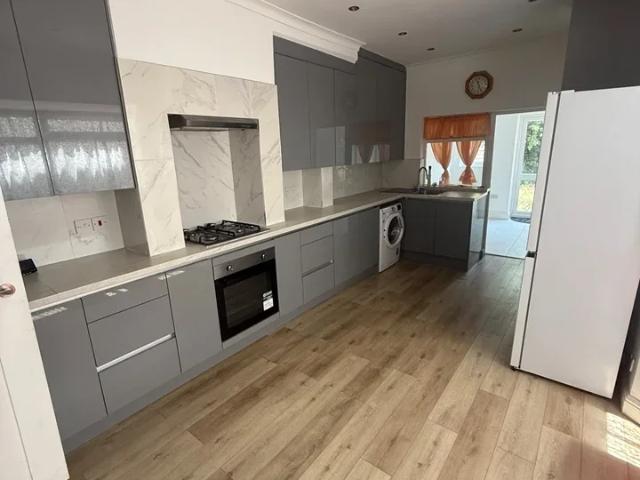 House for rent in Upton Park, Greater London
