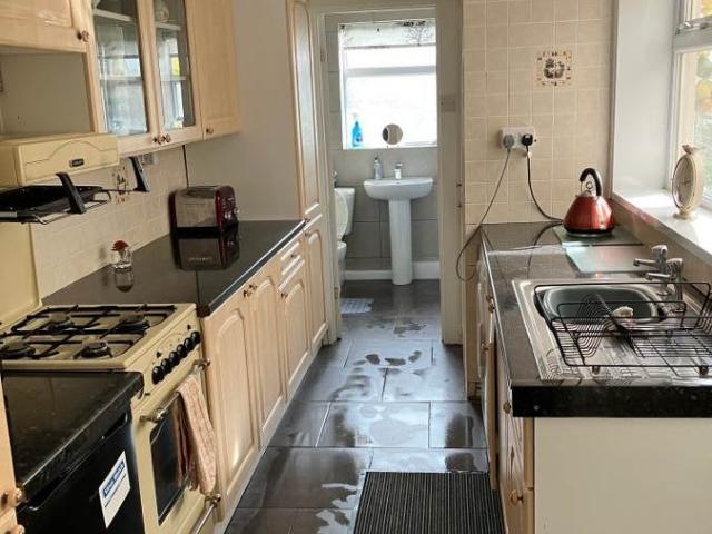 House for rent in Nangreaves, Wales