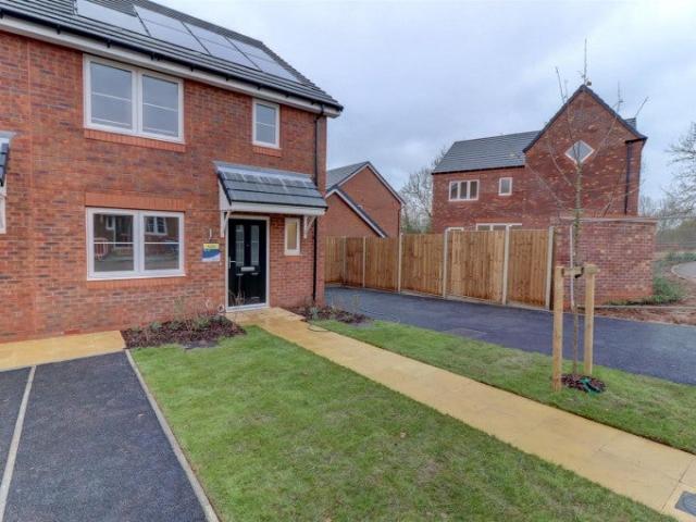 House for rent in Park Hill, Green Close