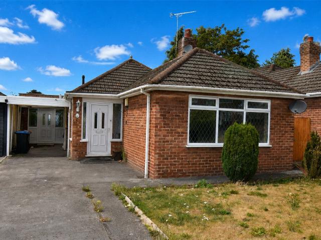 House for rent in Rossmore, Cheshire