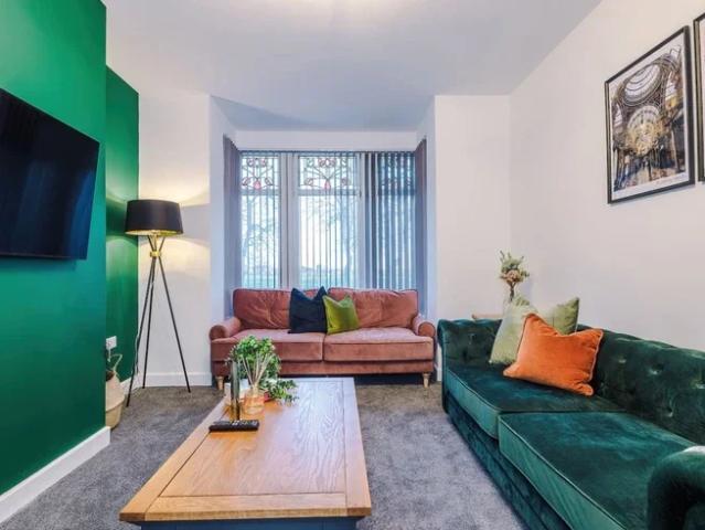 House for rent in Low Moor, West Yorkshire