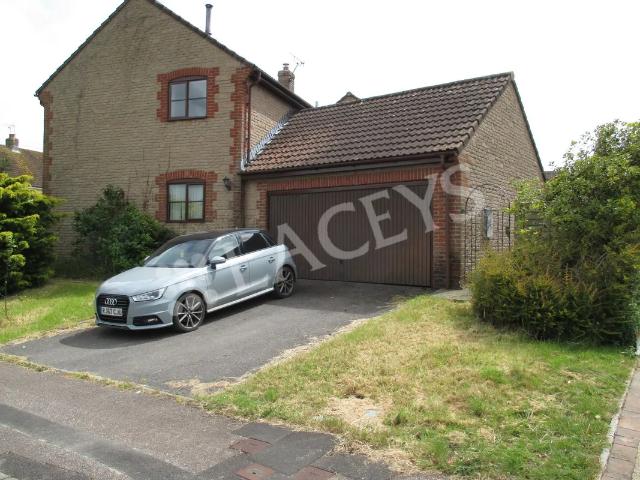 House for rent in Haselbury Plucknett