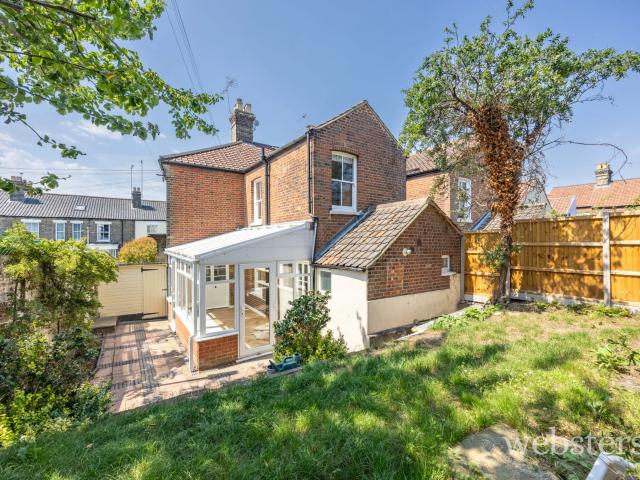 House for rent in Heigham Grove, East Bank