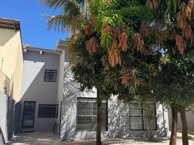 Casa aluguel em Região Geográfica Imediata de Goiânia, Goiânia