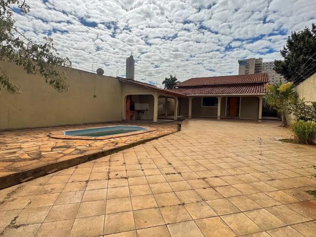 Casa aluguel em Região Geográfica Imediata de Goiânia, Goiânia