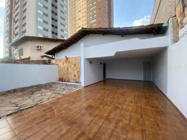Casa aluguel em Região Geográfica Imediata de Goiânia, Goiânia