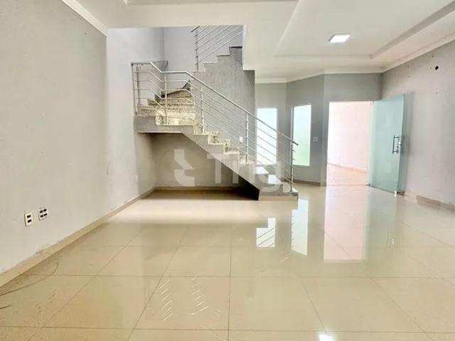 Casa aluguel em Região Geográfica Imediata de Goiânia, Goiânia