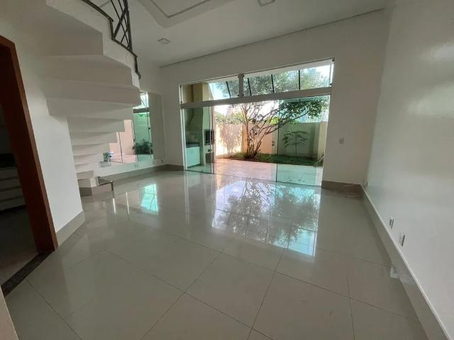 Casa aluguel em Região Geográfica Imediata de Goiânia, Goiânia