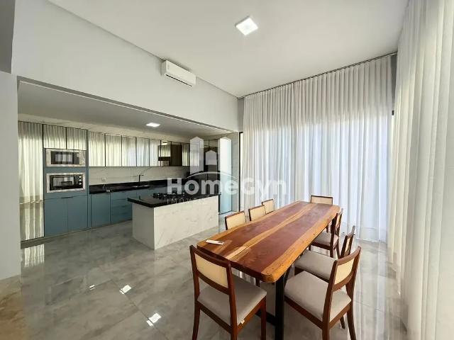 Casa aluguel em Região Geográfica Imediata de Goiânia, Goiânia