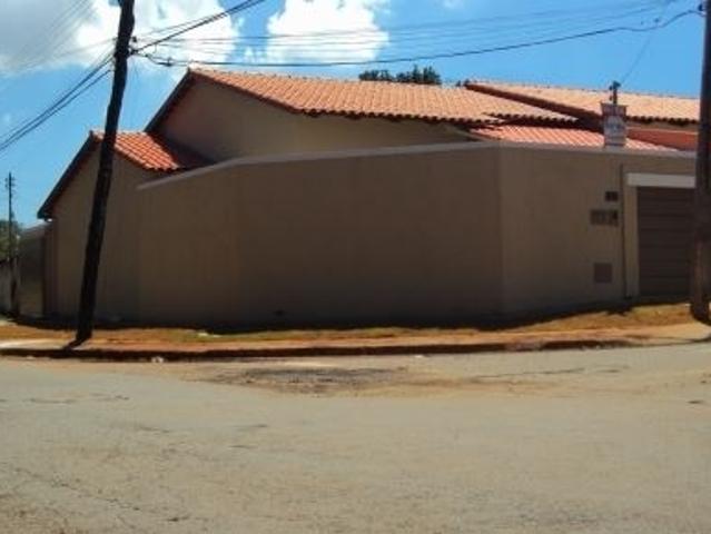 Casa aluguel em Região Geográfica Imediata de Goiânia, Goiânia