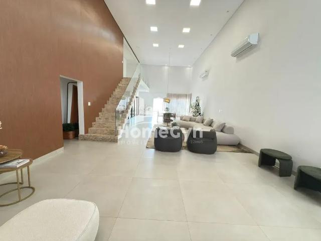 Casa aluguel em Região Geográfica Imediata de Goiânia, Goiânia
