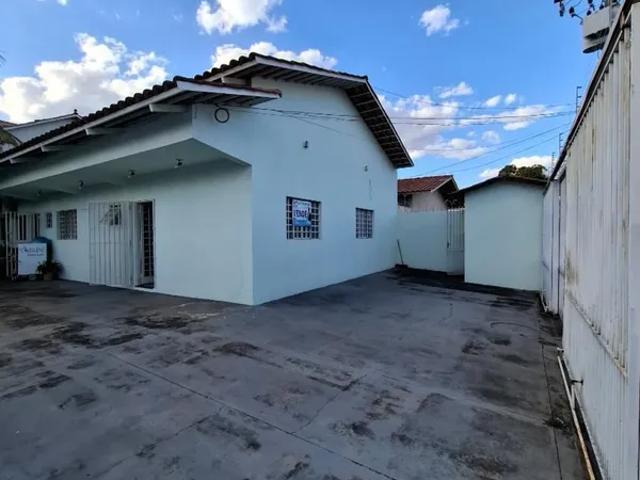 Casa aluguel em Região Geográfica Imediata de Goiânia, Goiânia