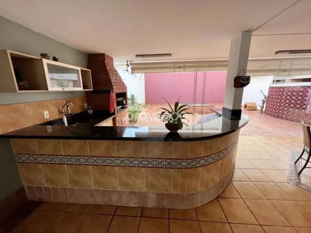 Casa aluguel em Região Geográfica Imediata de Goiânia, Goiânia