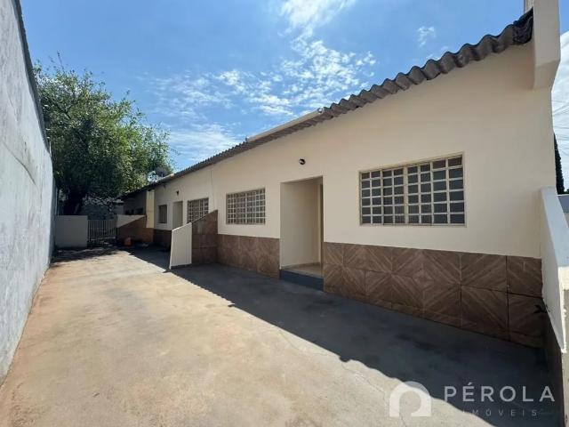 Casa aluguel em Região Geográfica Imediata de Goiânia, Goiânia