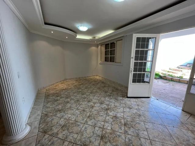 Casa aluguel em Região Geográfica Imediata de Goiânia, Goiânia