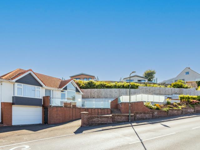 House for rent in Three Beaches, Paignton