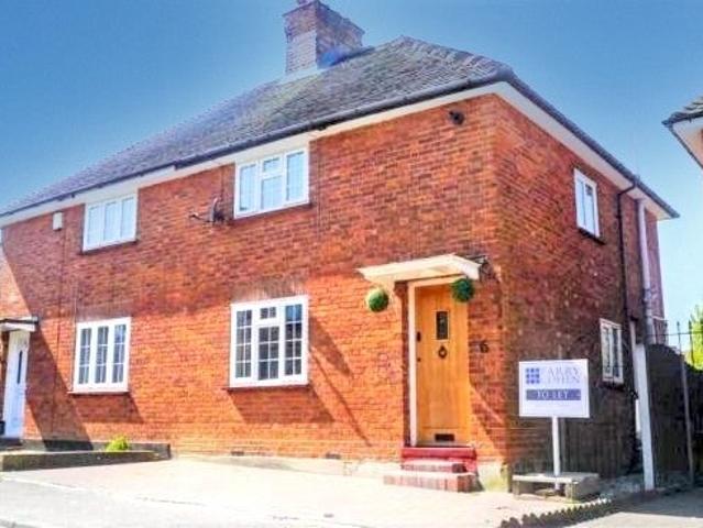House for rent in Navestock Side, Essex