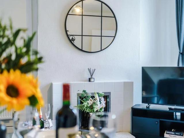 House for rent in Rossmore, Cheshire