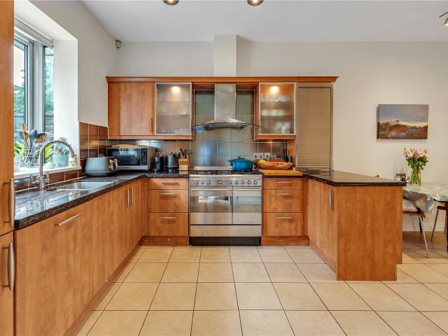 House for rent in Hotwells, Feckenham
