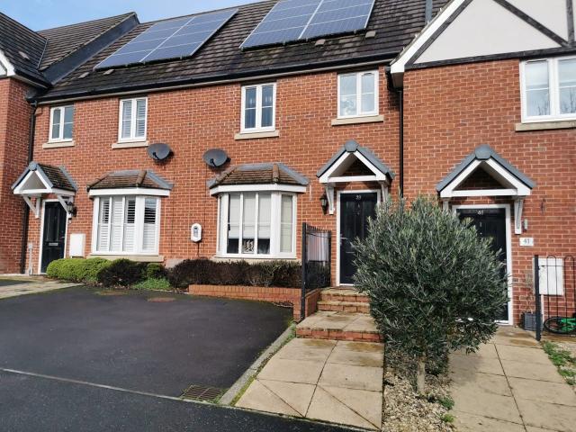 House for rent in Chalfont St. Peter, Denham