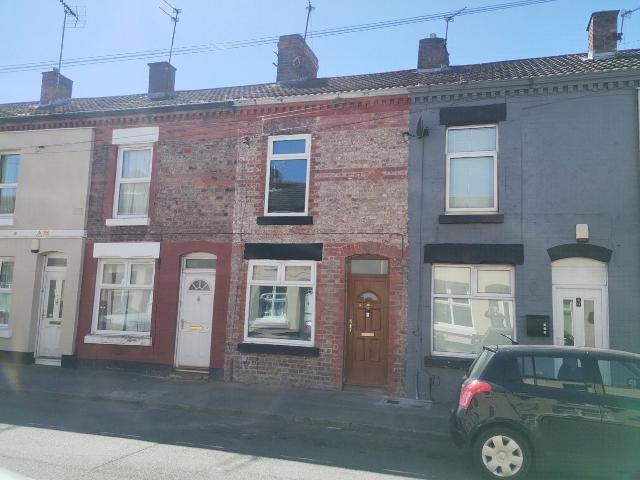 House for rent in Calderstones
