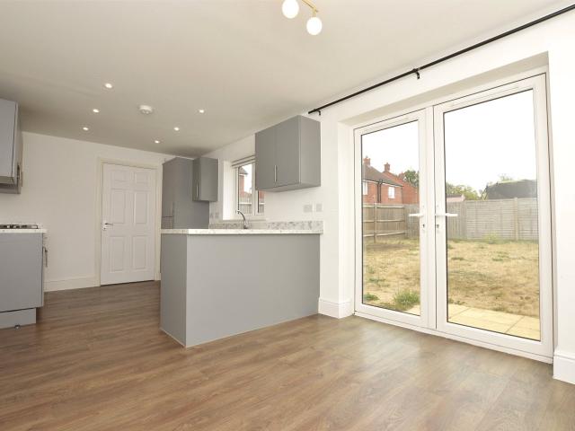 House for rent in Greenfields, Red Hill