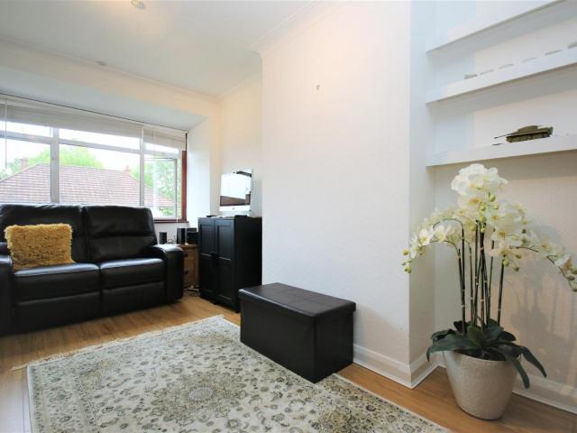 House for rent in Fallow Corner, Greater London