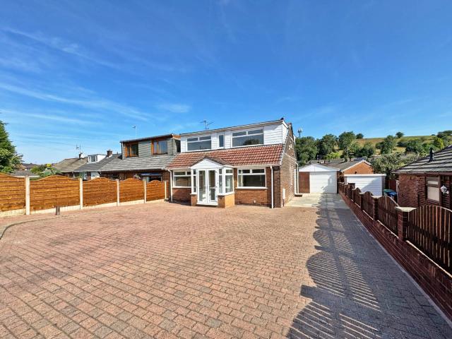House for rent in Shaw and Crompton, Pendock