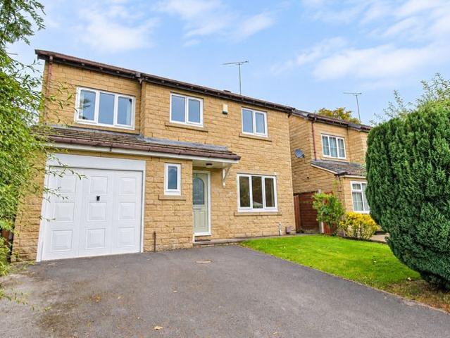 House for rent in Hurstead, Burnedge