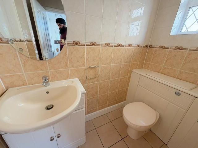 House for rent in London Borough of Hounslow, Greater London