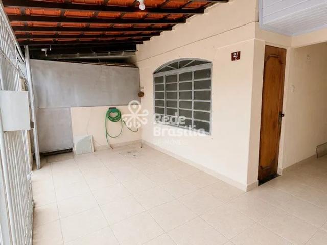 Casa aluguel em Região Geográfica Imediata do Distrito Federal, Região Integrada de Desenvolvimento do Distrito Federal e Entorno