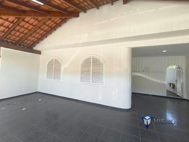 Casa aluguel em QE 17, Guará