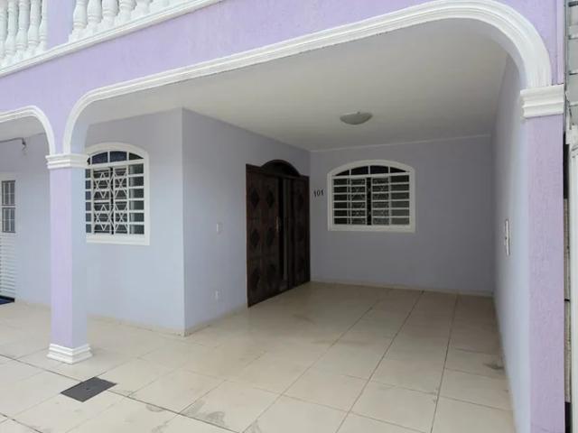 Casa aluguel em Região Geográfica Imediata do Distrito Federal, Região Integrada de Desenvolvimento do Distrito Federal e Entorno