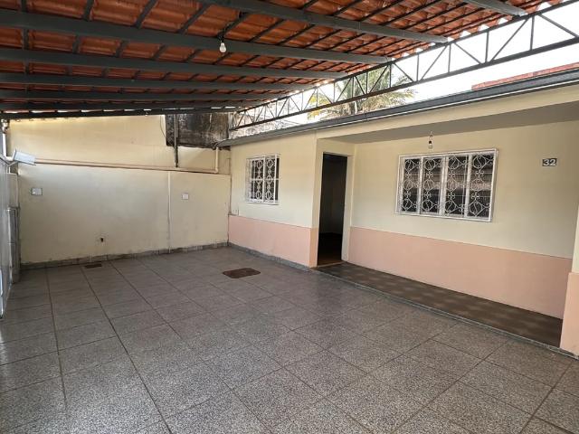 Casa aluguel em Região Geográfica Imediata do Distrito Federal, Região Integrada de Desenvolvimento do Distrito Federal e Entorno