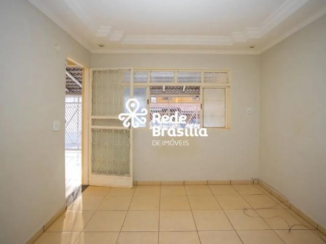 Casa aluguel em Região Geográfica Imediata do Distrito Federal, Região Integrada de Desenvolvimento do Distrito Federal e Entorno