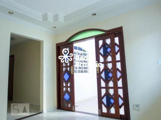Casa aluguel em QE 17, Guará