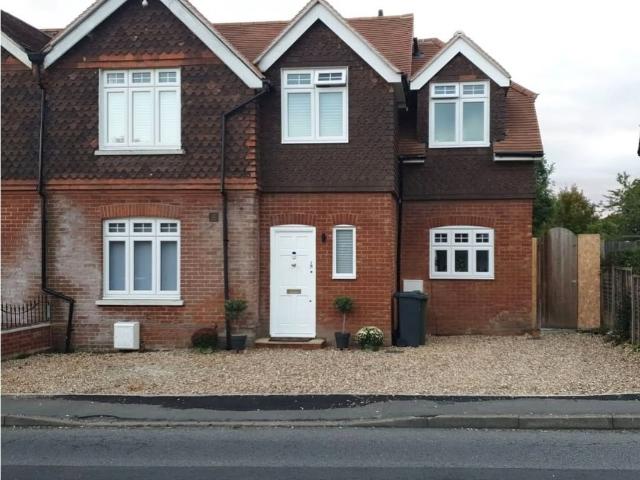 House for rent in Worplesdon, Guildford