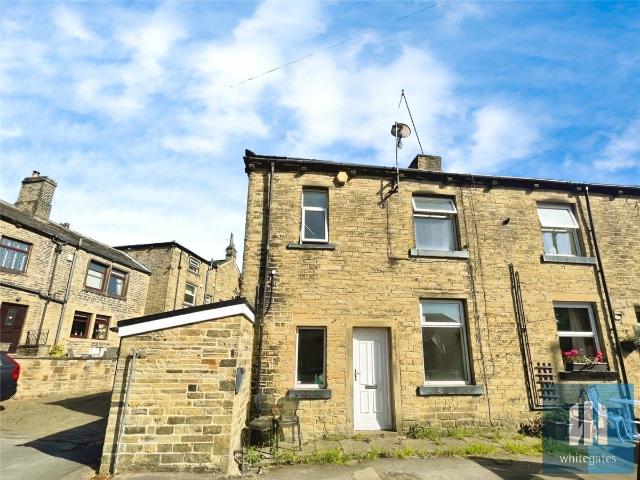 House for rent in Slead Syke, Calderdale