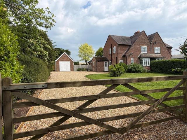 House for rent in Denmead, Hampshire
