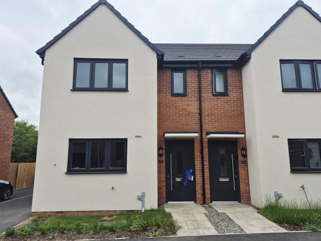 House for rent in Queen's Park, Blackburn