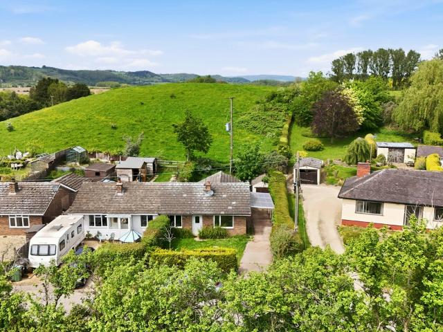 House for rent in Hanbury, Crookhill