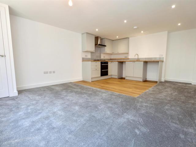 Flat for rent in Cross In Hand, East Sussex